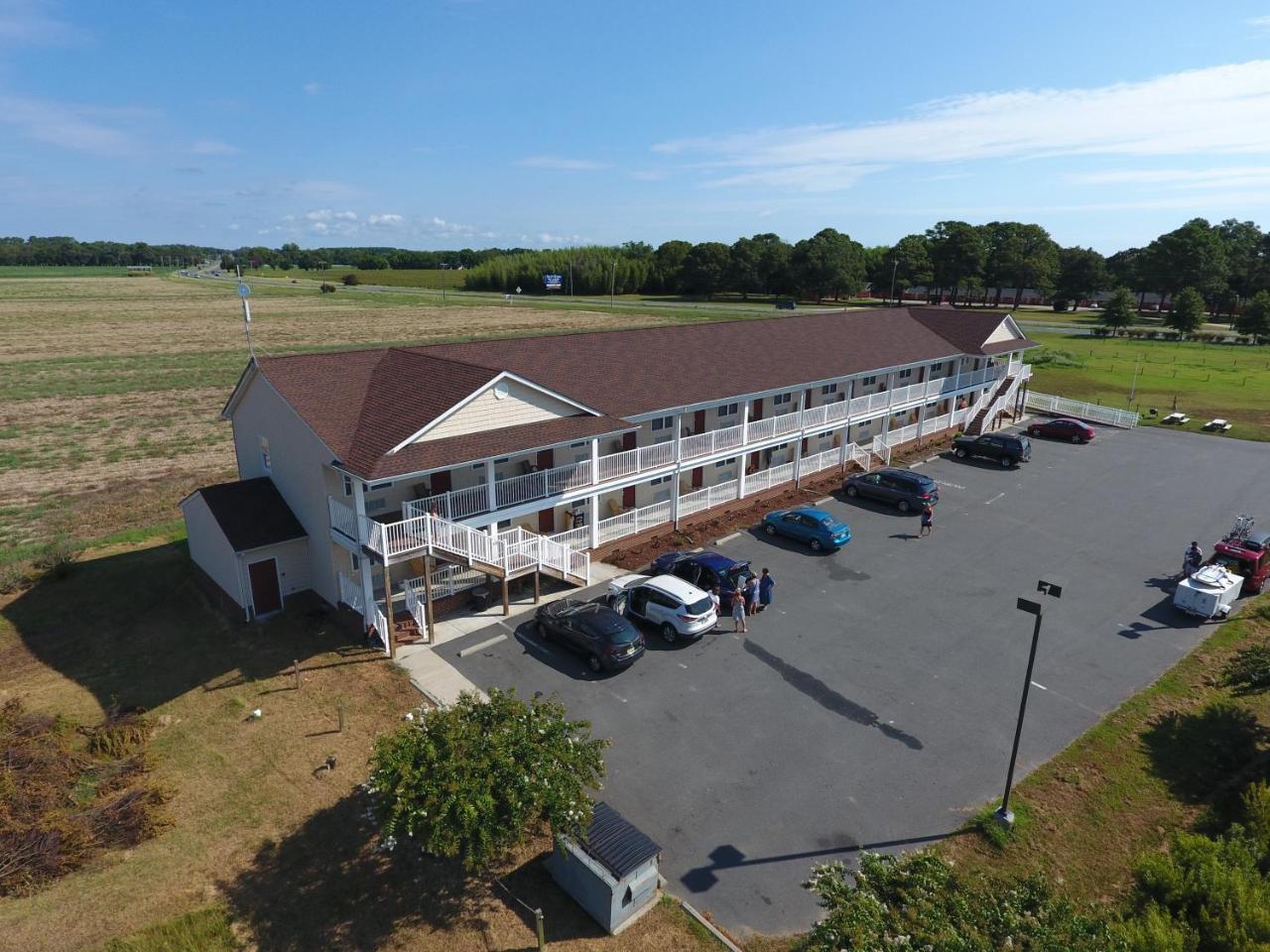 Shore Stay Suites Cape Charles Exterior foto